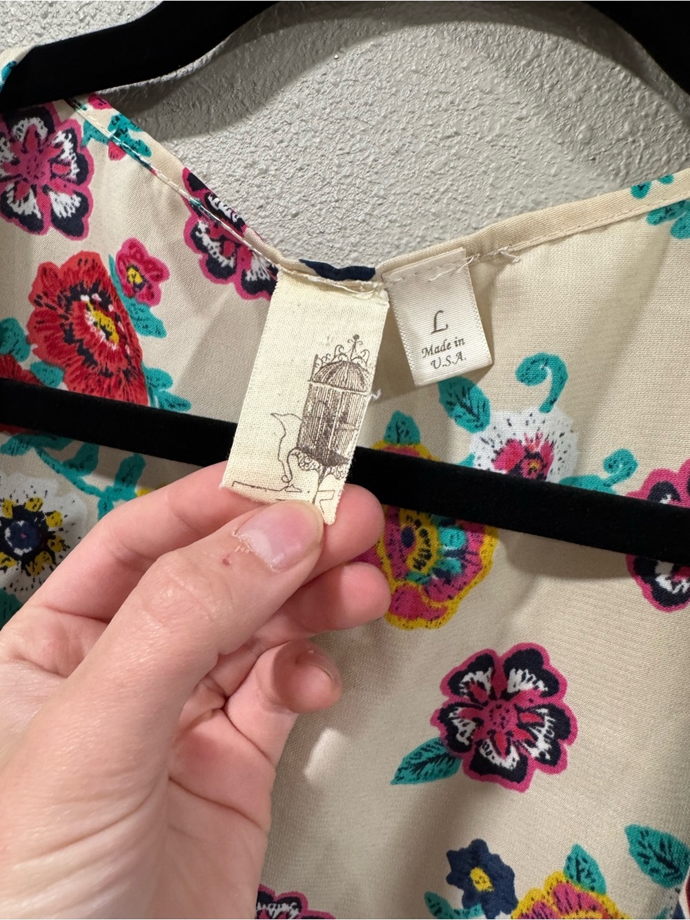 Floral Open-Front Kimono in Cream - Picture 5 of 7